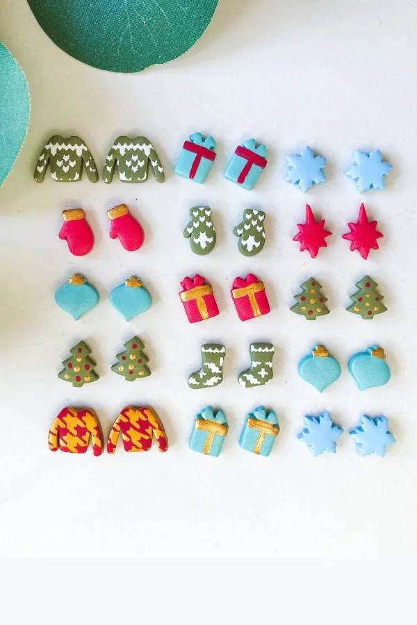 Best Holiday Gifts for Kids under $15: 50+ amazing ideas!