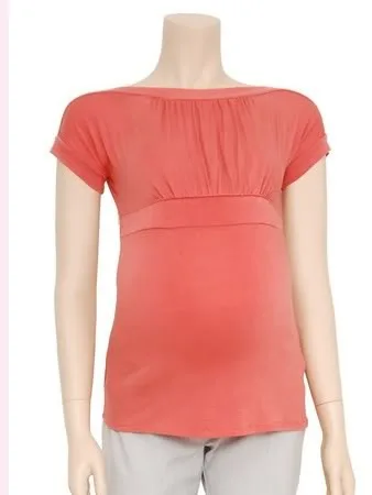 Chiara Kruza Maternity: One Shirt Flatters All