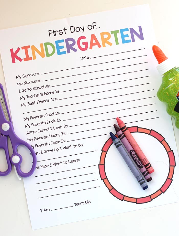 Back to school printables: All About Me page at Sunny Day Family