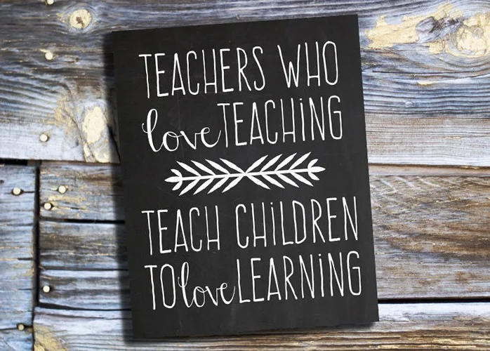 Teacher printable for the holidays - turn it into your own card for your kids to scribble a few thoughtful words of thanks