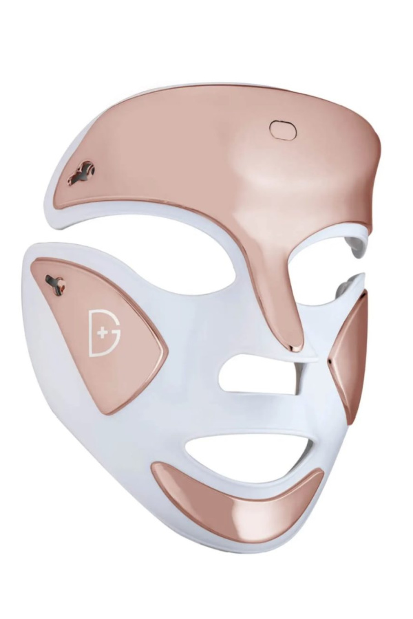 Tons of amazing last-minute gift ideas: The DRx SpectraLite Faceware Pro is one of our fave beauty tech gifts 