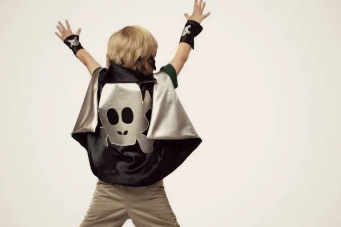 Cool pirate gifts for kids: Handmade skull + crossbones cape