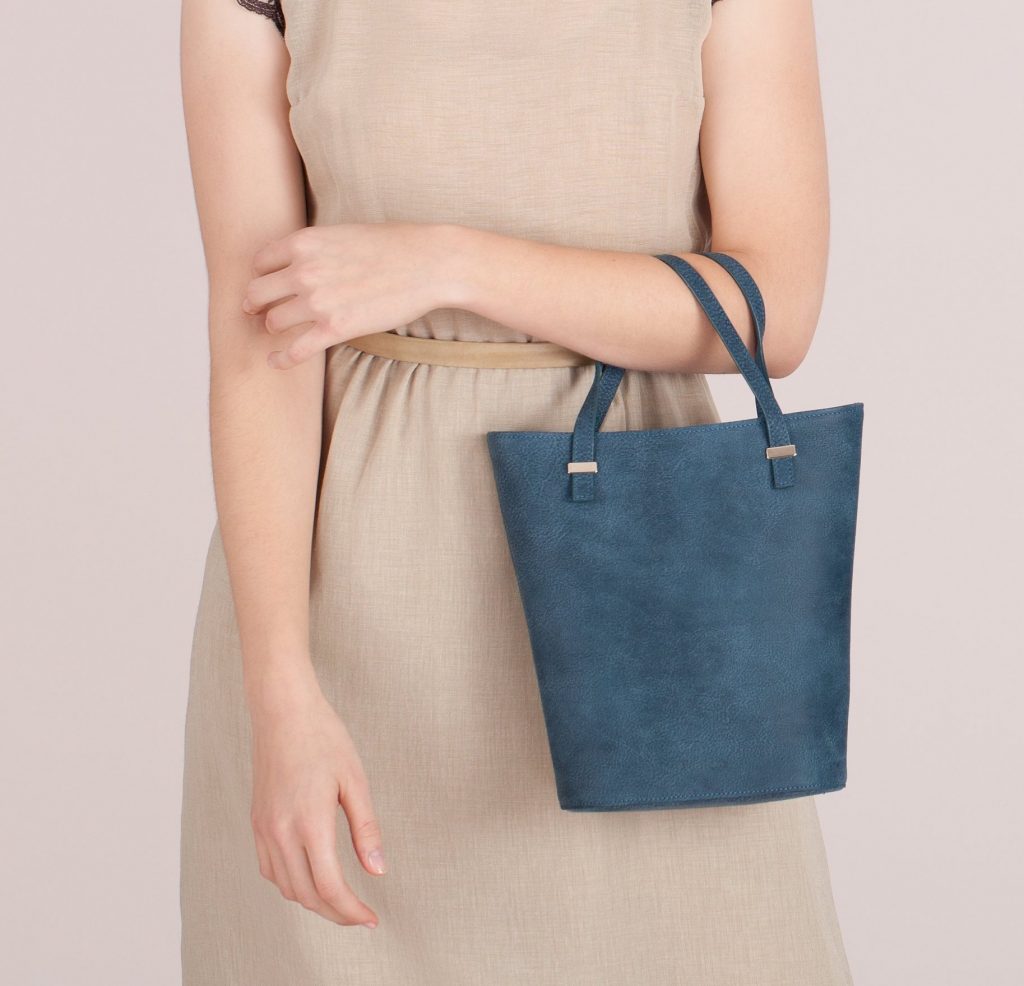 Personalized handbags printed with your own note inside from Fontem: Perfect for Mother's Day!