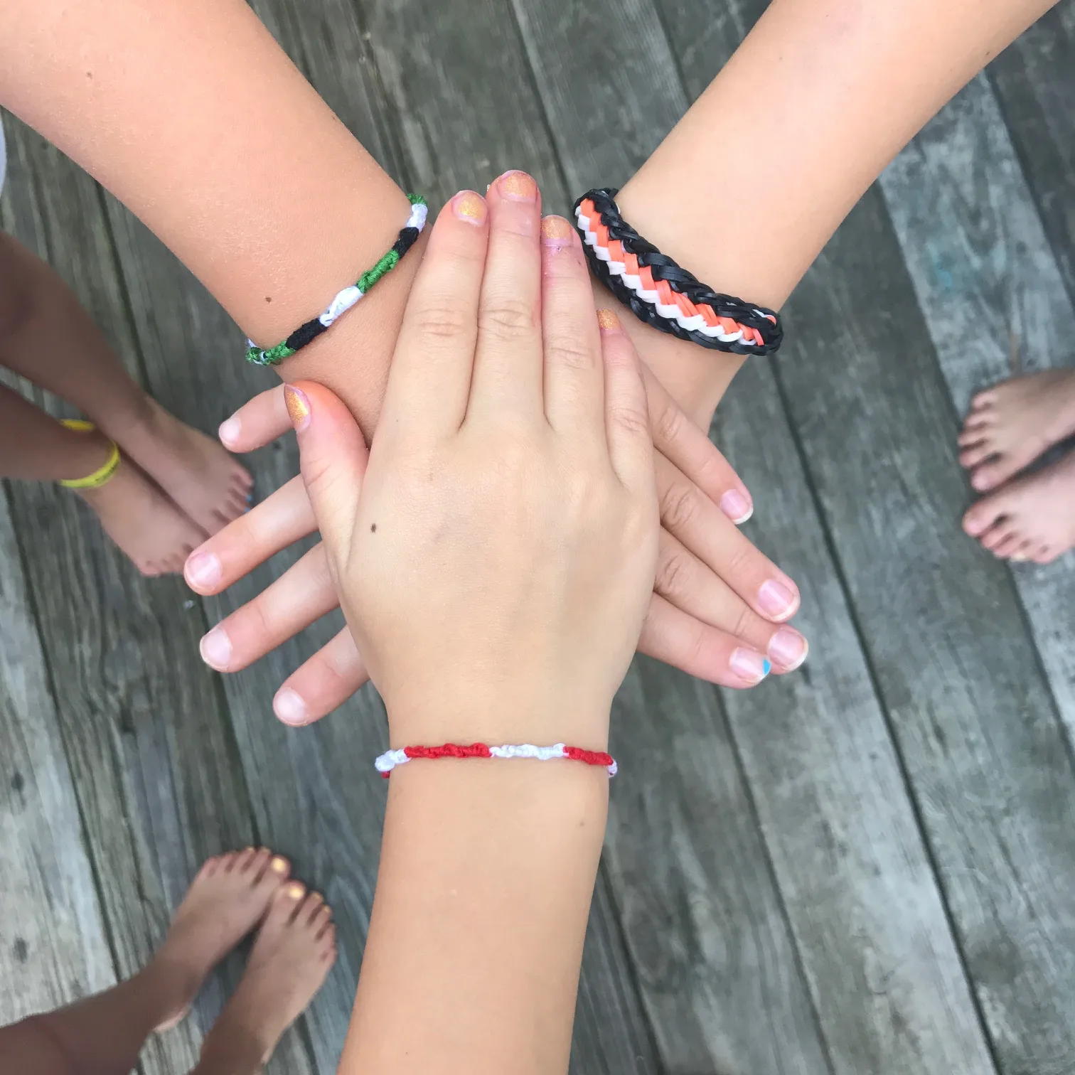 8 subtle ways your kids can show their team spirit: Shoes and laces