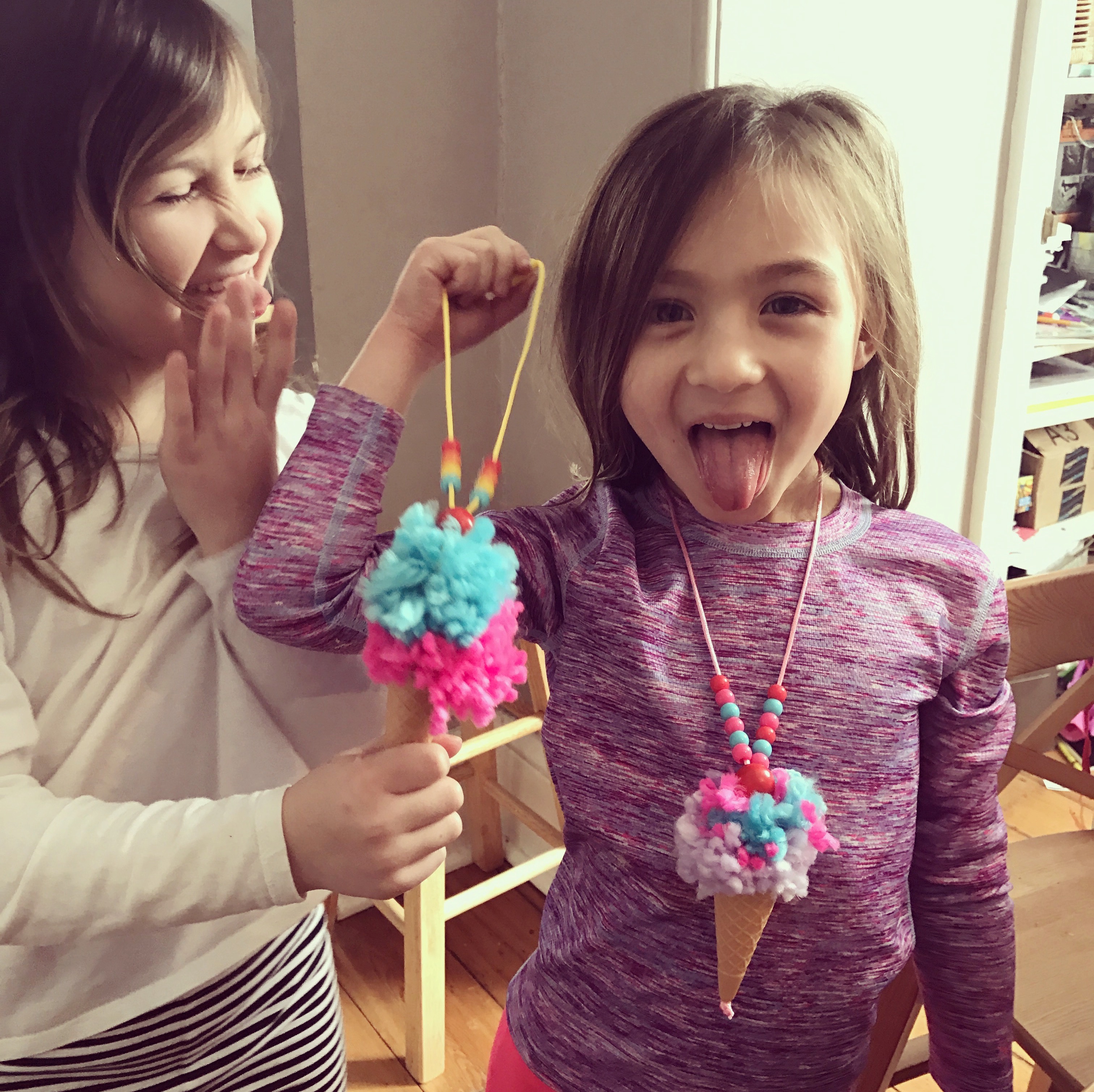 Tips for taking better holiday photos of kids | Catch them having fun