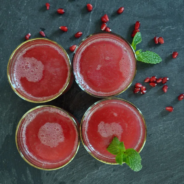 5 New Year's Eve appetizers with cocktails and mocktails to match for a chic, family-friendly party