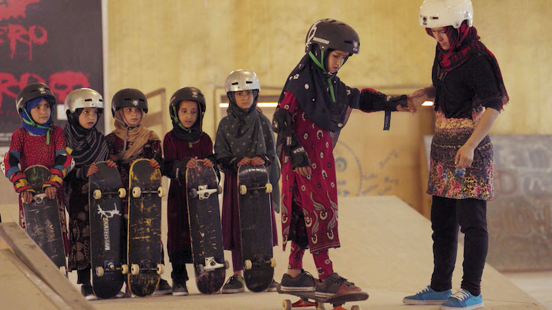 Educational documentaries for kids: Learning to Skateboard in Warzone (If You're a Girl)