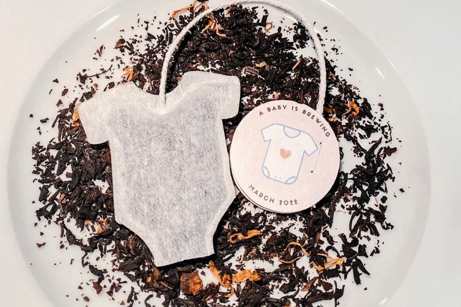 Personalized baby shower tea bags from Cuts of Tea : Adorable!!