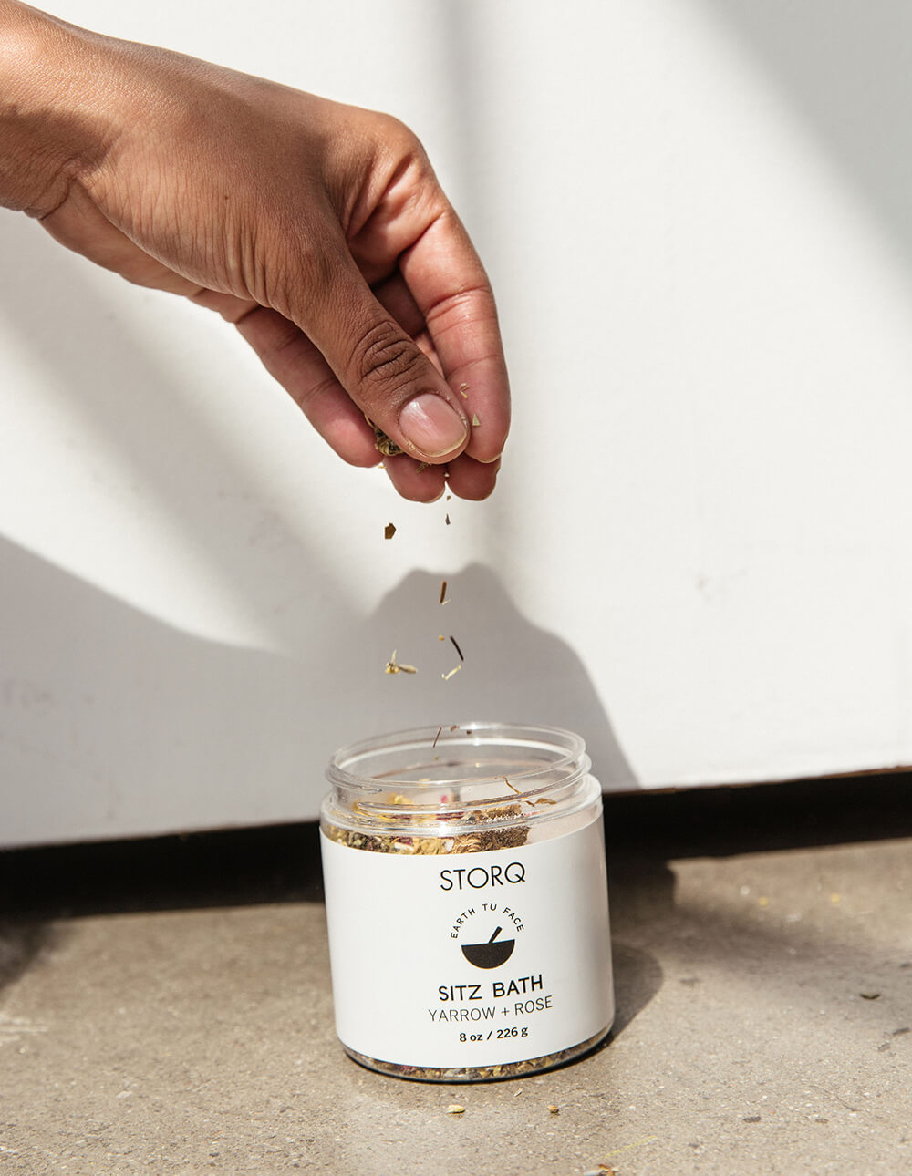 Storq Yarrow and Rose Ritz Bath Soak for new moms: Baby shower gifts under $30