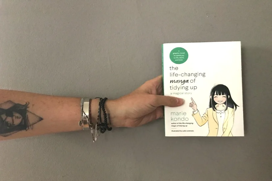A review of The life-changing manga of tidying up by Marie Kondo