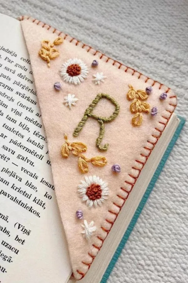 Personalized bookmarks in different styles from 77 Arts on Etsy