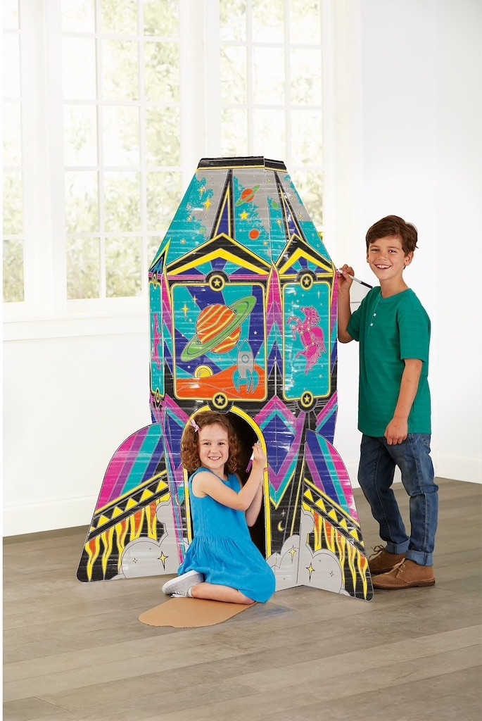 Cool space toys and gifts for kids: Cardboard Spaceship