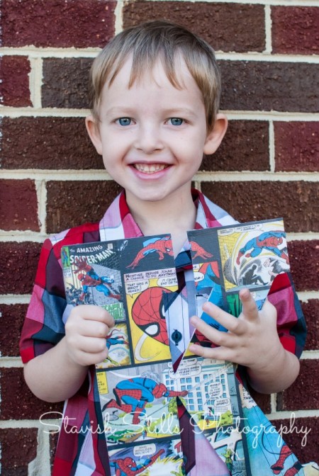 Creative first day of school photos: Photographer and mom Mindi Stavish shares a clever way to photograph a child with their favorite object