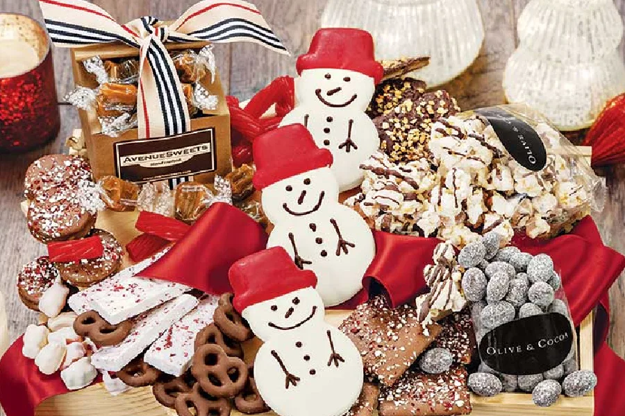 Olive & Cocoa: Holiday Gift Baskets for everyone on your list