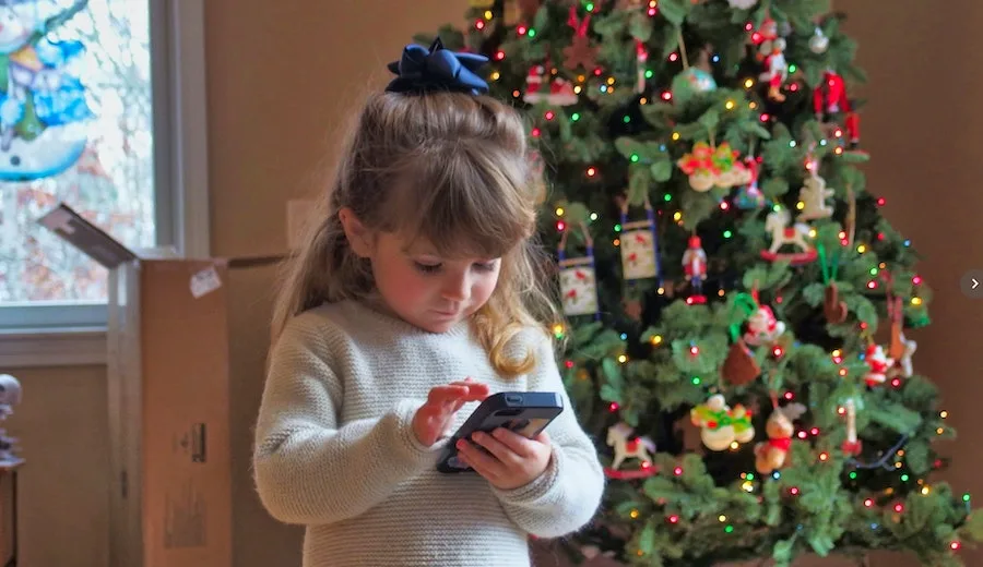 Enjoy this holiday Spotify playlist filled with family music from kindie musicians