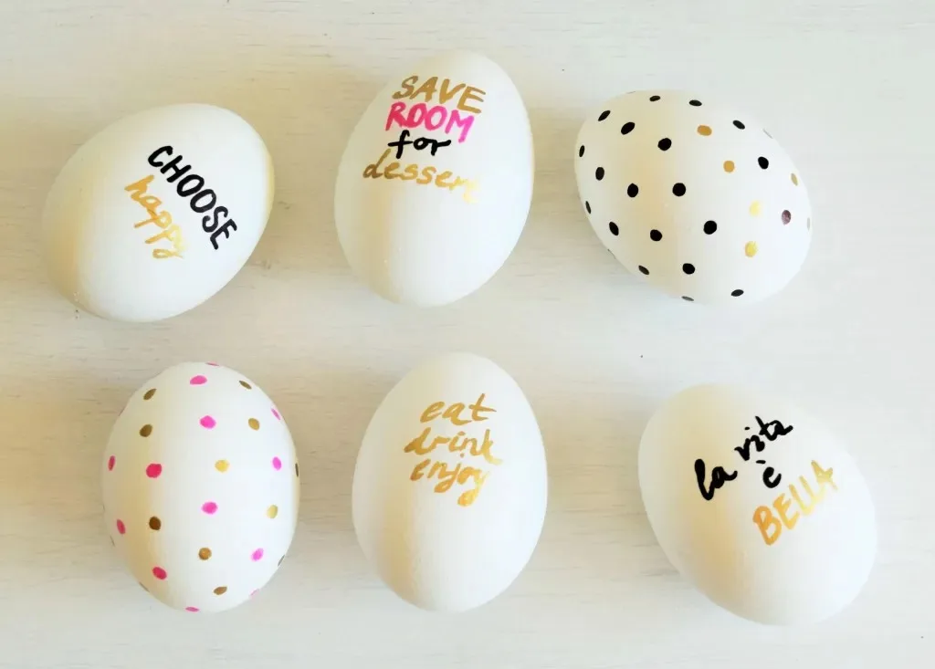 Fun Sharpie Easter egg decorating idea: Create frames turning the eggs into canvases for the kids