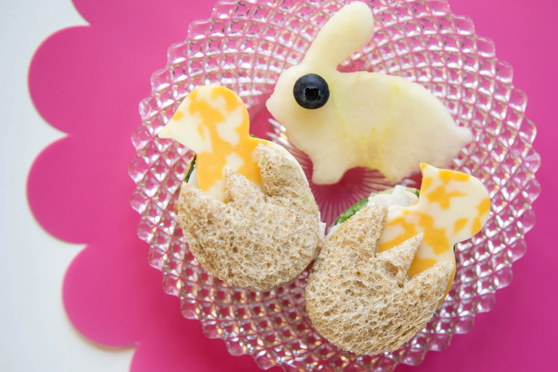Healthy easter treats for the kids, should they need a little something in their bellies besides jelly beans
