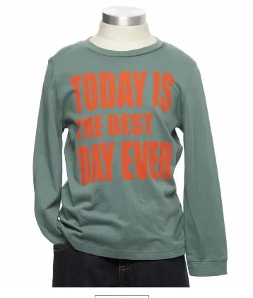 A totally non-ironic, non-cynical, totally happy tee