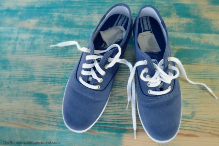 Surprising household hacks: Shoe Odor Removal by The Homemade Experiment