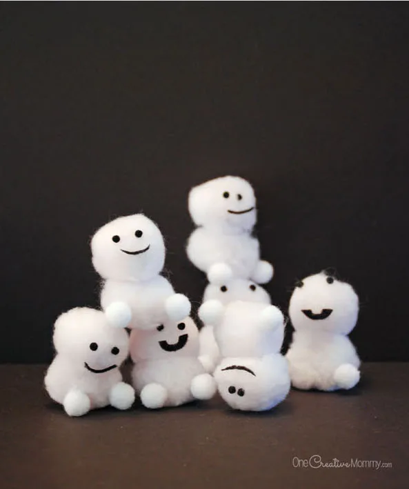Fun Frozen 2 Crafts & Activities: Snowgies at One Creative Mommy