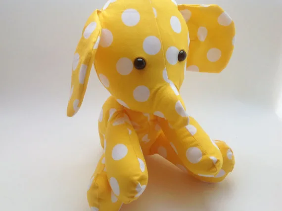 Tips for taking your baby to the zoo: A celebration of motherhood firsts