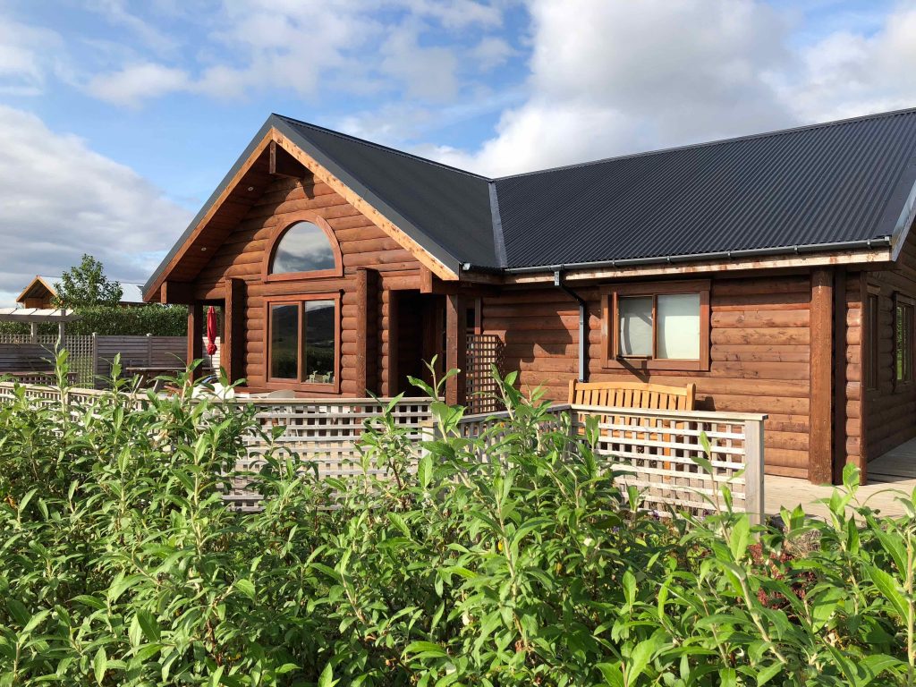 Traveling to Iceland with kids: How to pick the best rental home for your Iceland vacation