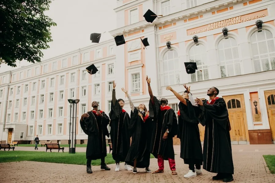 16 fantastic gifts for college grads