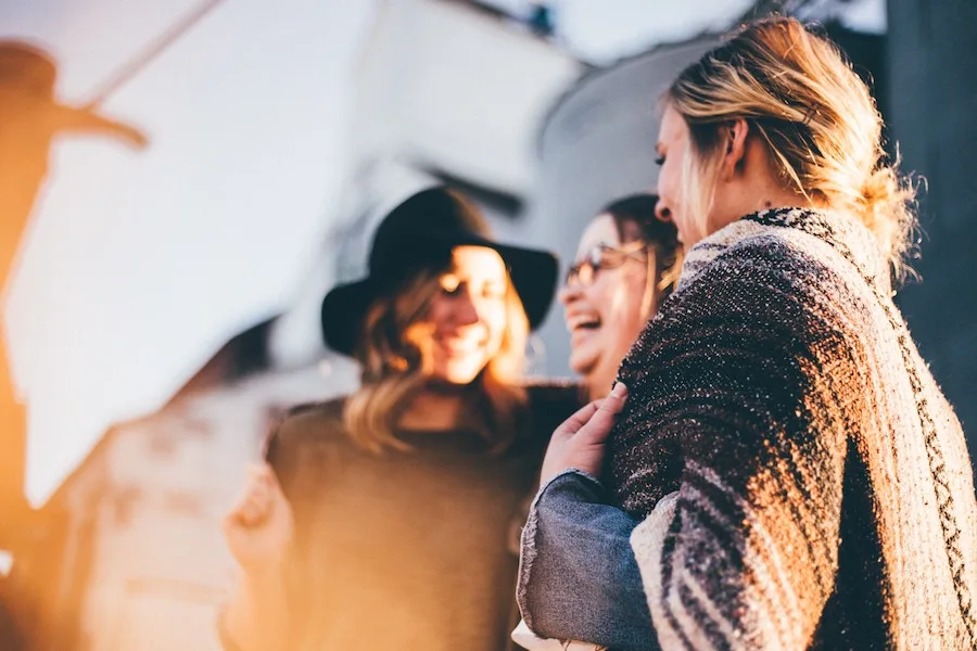 #speaktostrangers: a 30 day plan to spread kindness, 1 minute and 1 day at a time