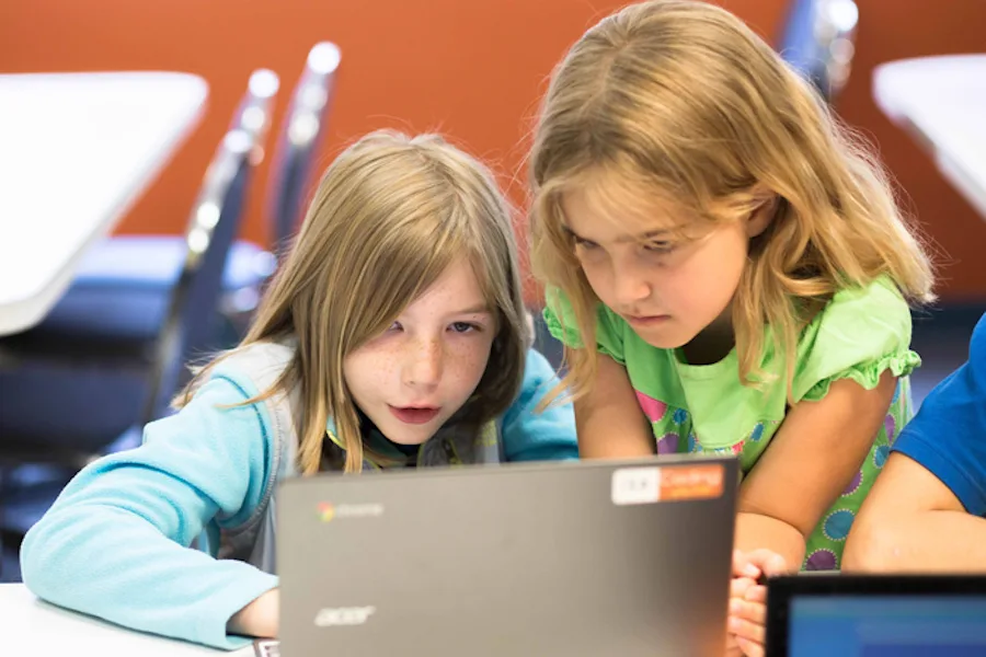Coding with Kids: An award-winning live, online course for kids to get kids of all ages coding fun projects (sponsor)