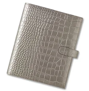 Getting your diaper bag or handbag organized for the new year