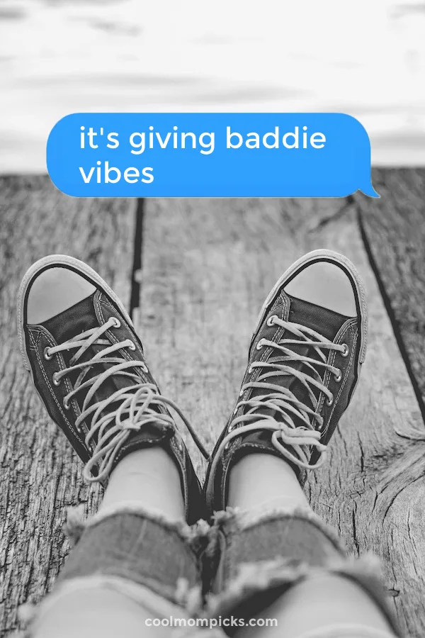 What does mid mean? A guide to the best of Gen Z slang for cool mom picks