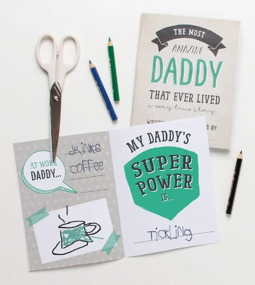 Let the kids fill in this free printable booklet from Tiny Me for dad on Father's Day