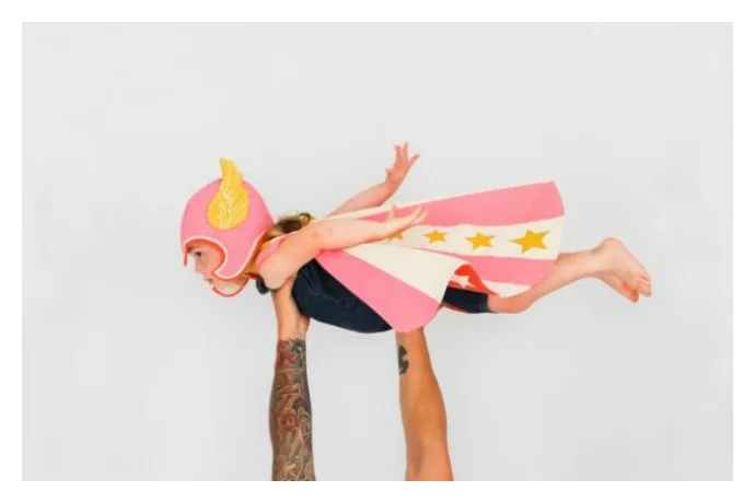 Superhero cape set by Lovelane