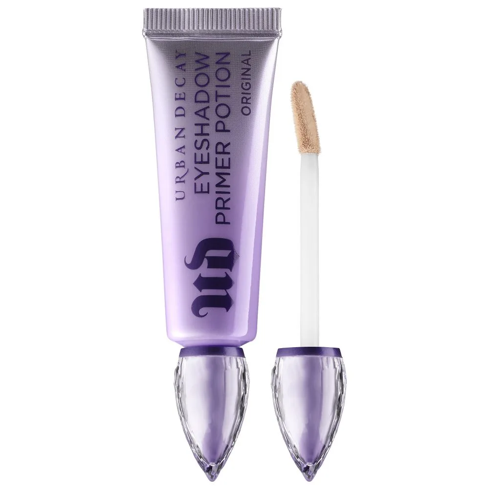 Fenty Beauty Gloss Bomb : Amazing shade that looks good on everyone!