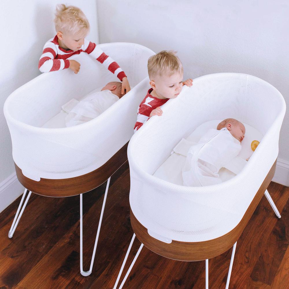 The SNOO smart sleeper designed by Harvey Karp is proven to help babies (and parents) get better night's sleep, and is now available for rent