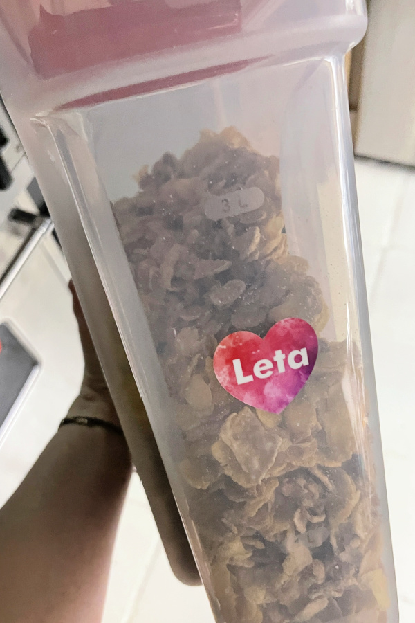 How personalized labels can help kids with allergies or food sensitivities | cool mom picks