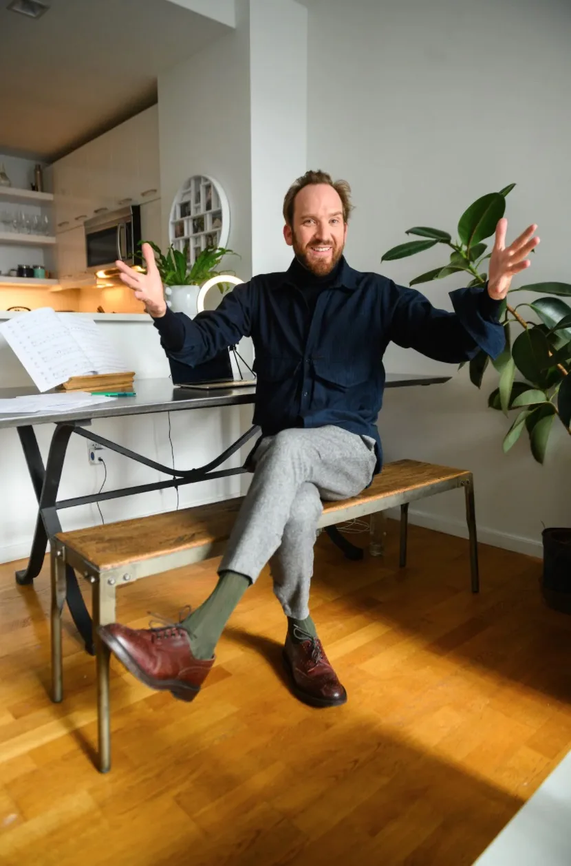Our favorite online experience gifts : Masterclass has so many cool lessons like Style for Everyone with Tan France of Queer Eye