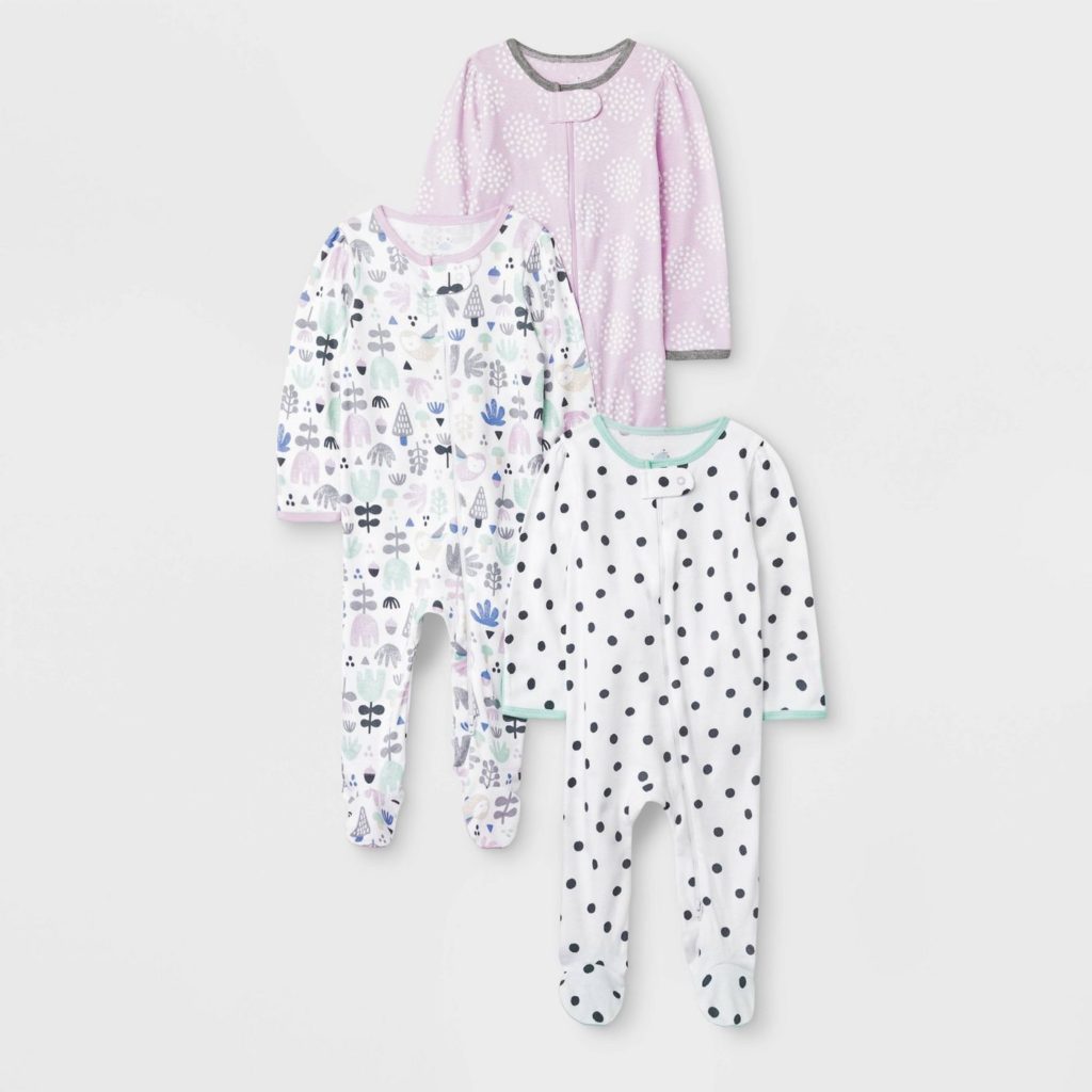 New mom favorite baby gift: Cloud Island baby pjs zip instead of snap, and so affordable