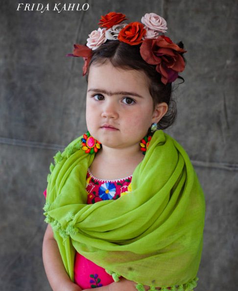 Strong girls Halloween costumes inspired by real heroes: Frida Khalo Costume diy on Oh Happy Day