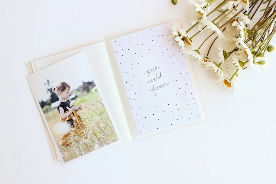 How to make a summer bucket list with your kids: Bucket List Scrapbook at Delia Creates