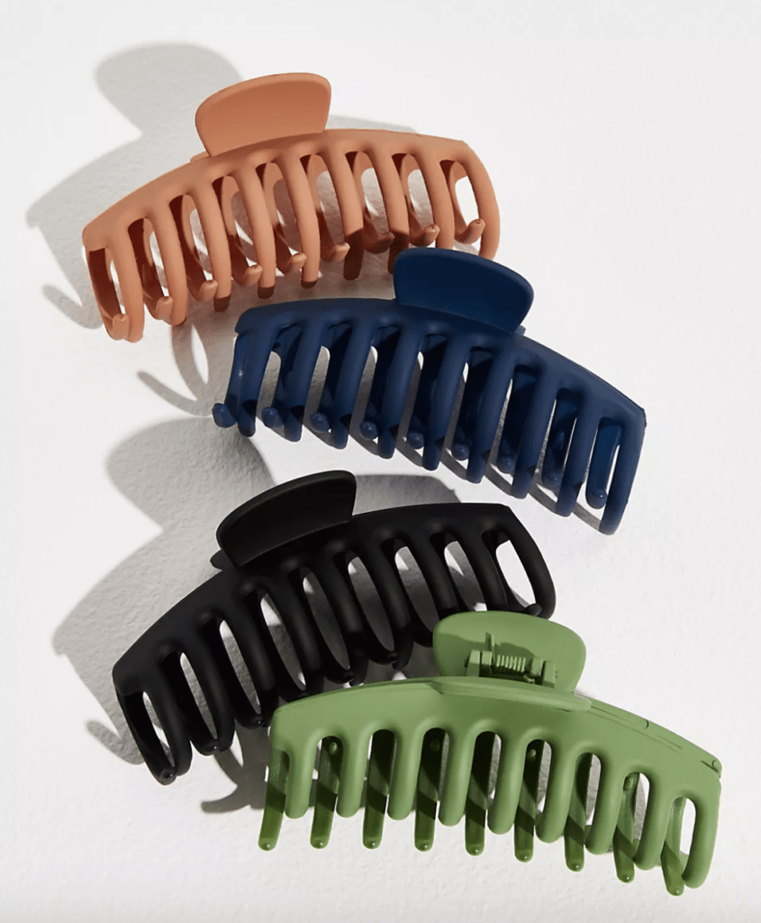 Hair accessories to help you grow out your hair: Claw clips 