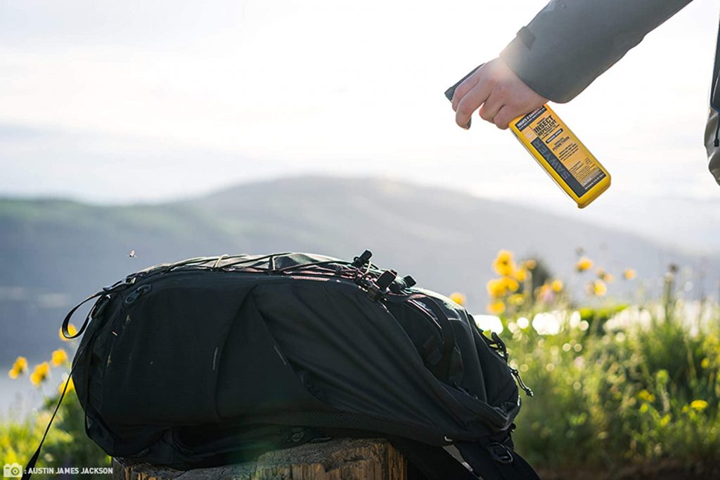 How to use Permetherin sprays for clothing to safely ward off ticks