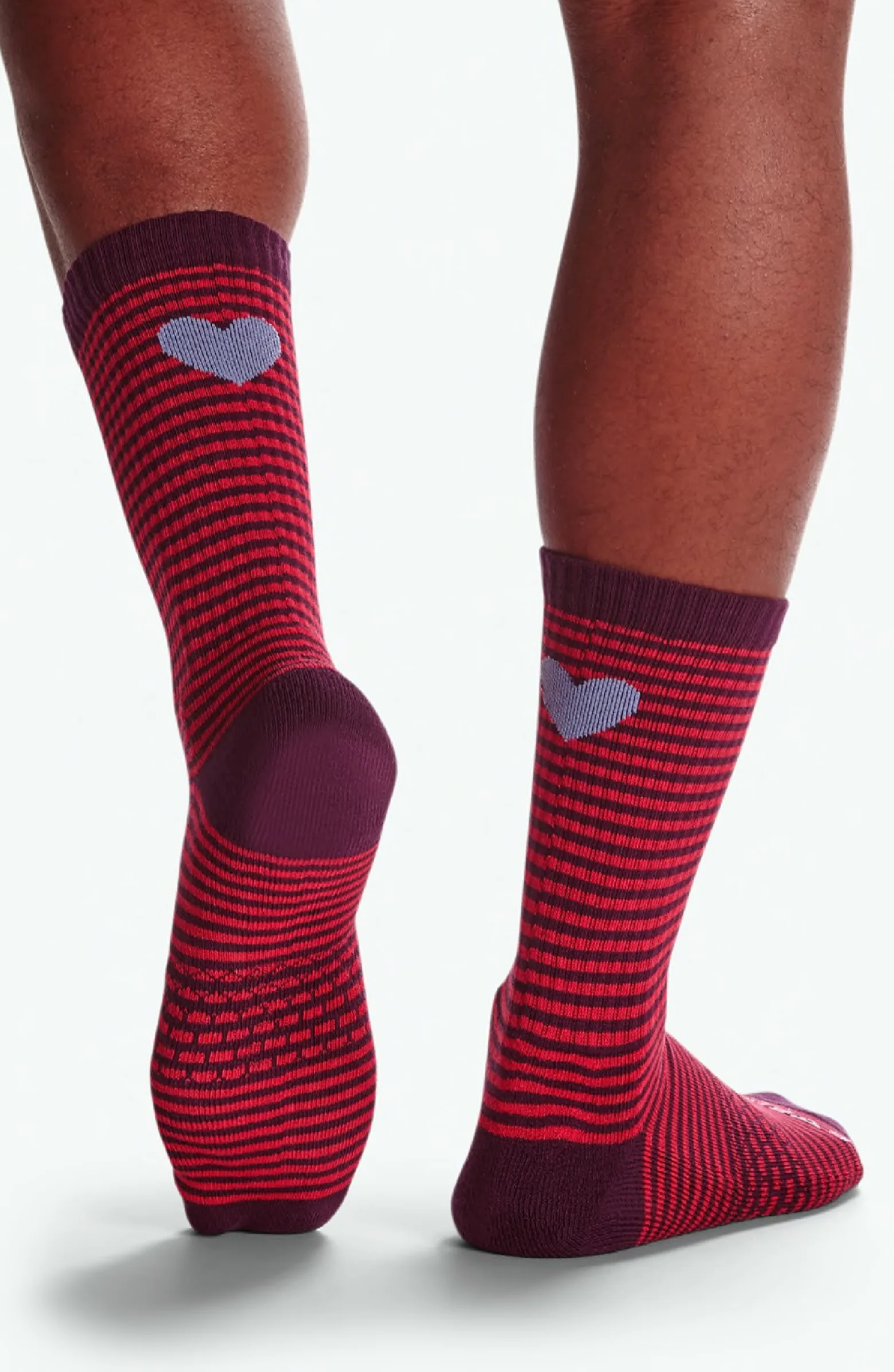 Practical Valentine's Day gifts for her: Toms Nahal fur-lined slippers are cozy!