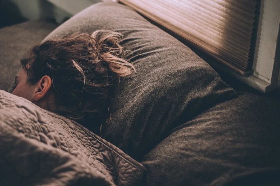 Things to consider before using melatonin to help your kids sleep