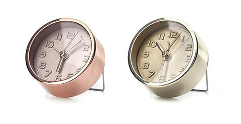 Gold or Copper Alarm Clock | Cool metallic school supplies | back to school shopping 2017