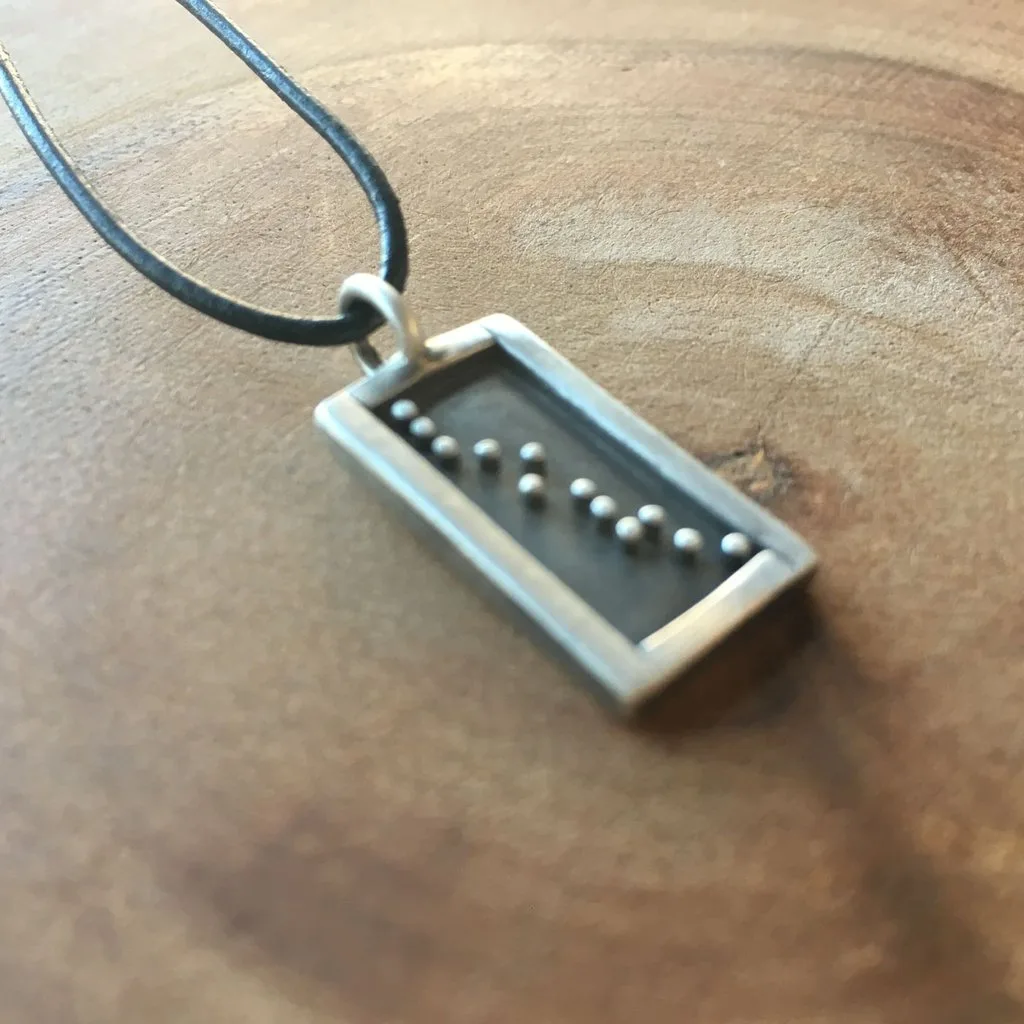 A succulent monthly gift subscription that gives back to support reforestation efforts