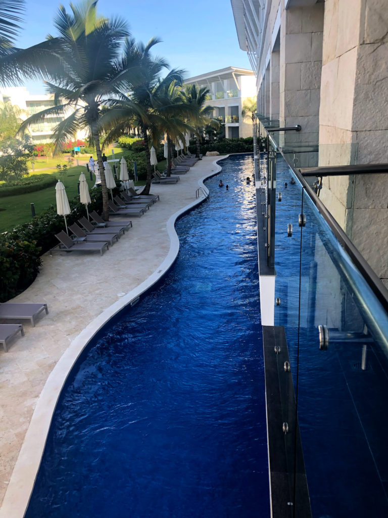 Tips for your Nickelodeon Punta Cana resort vacation: request a room with a swim-up pool!