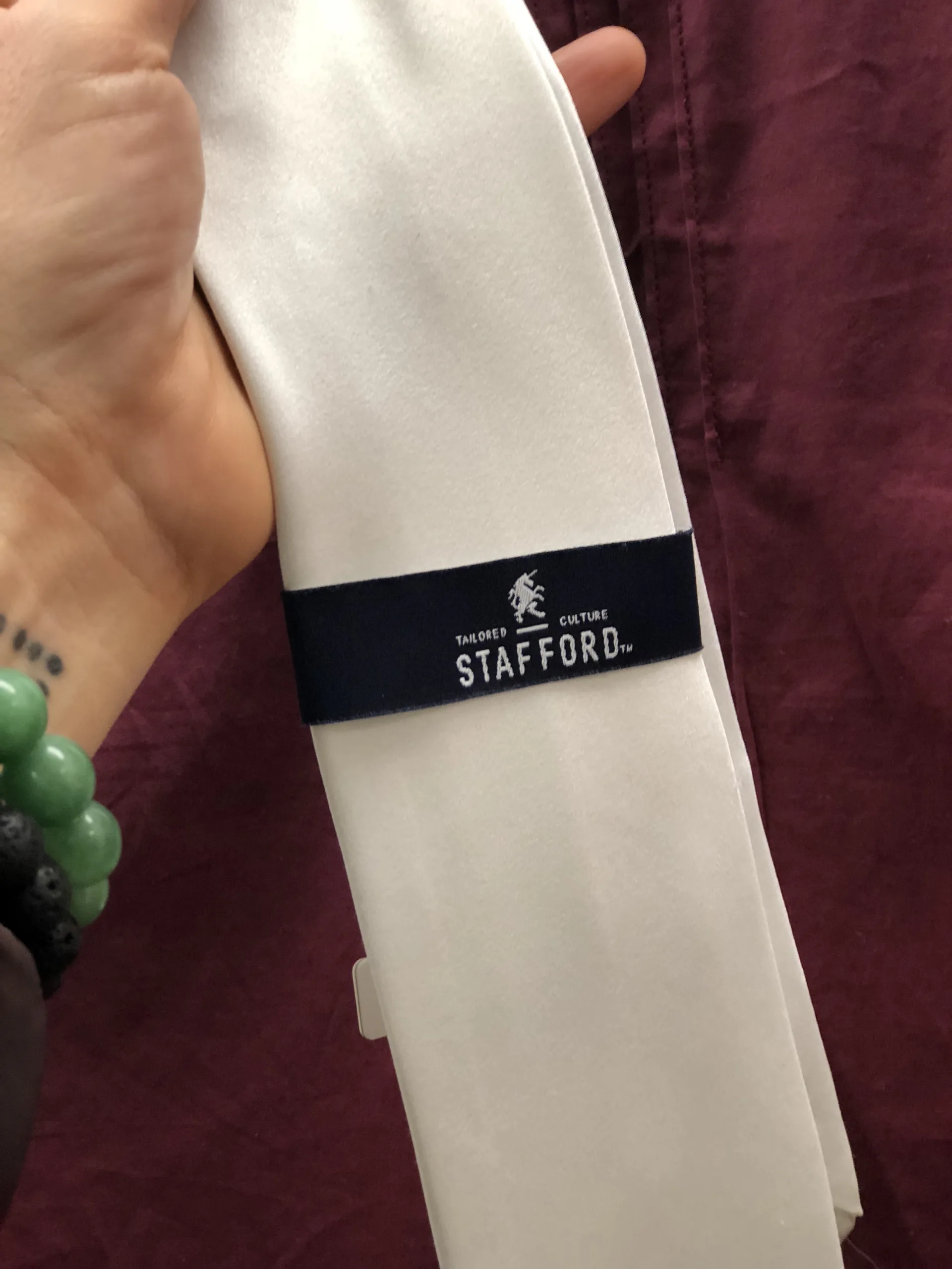 Secret Santa gifts for the whole family: Inspirational jewelry