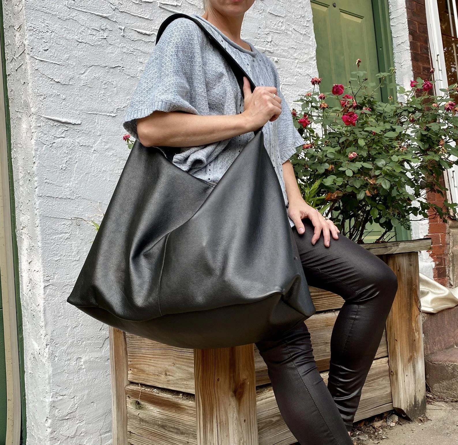 oversized bags for spring and summer: Go big or go home with this oversized tote from Urban Artisan Boutique