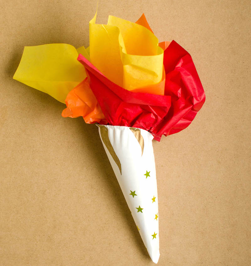 Olympics Crafts for the kid: PyeongChang torch at Twenty Five Things